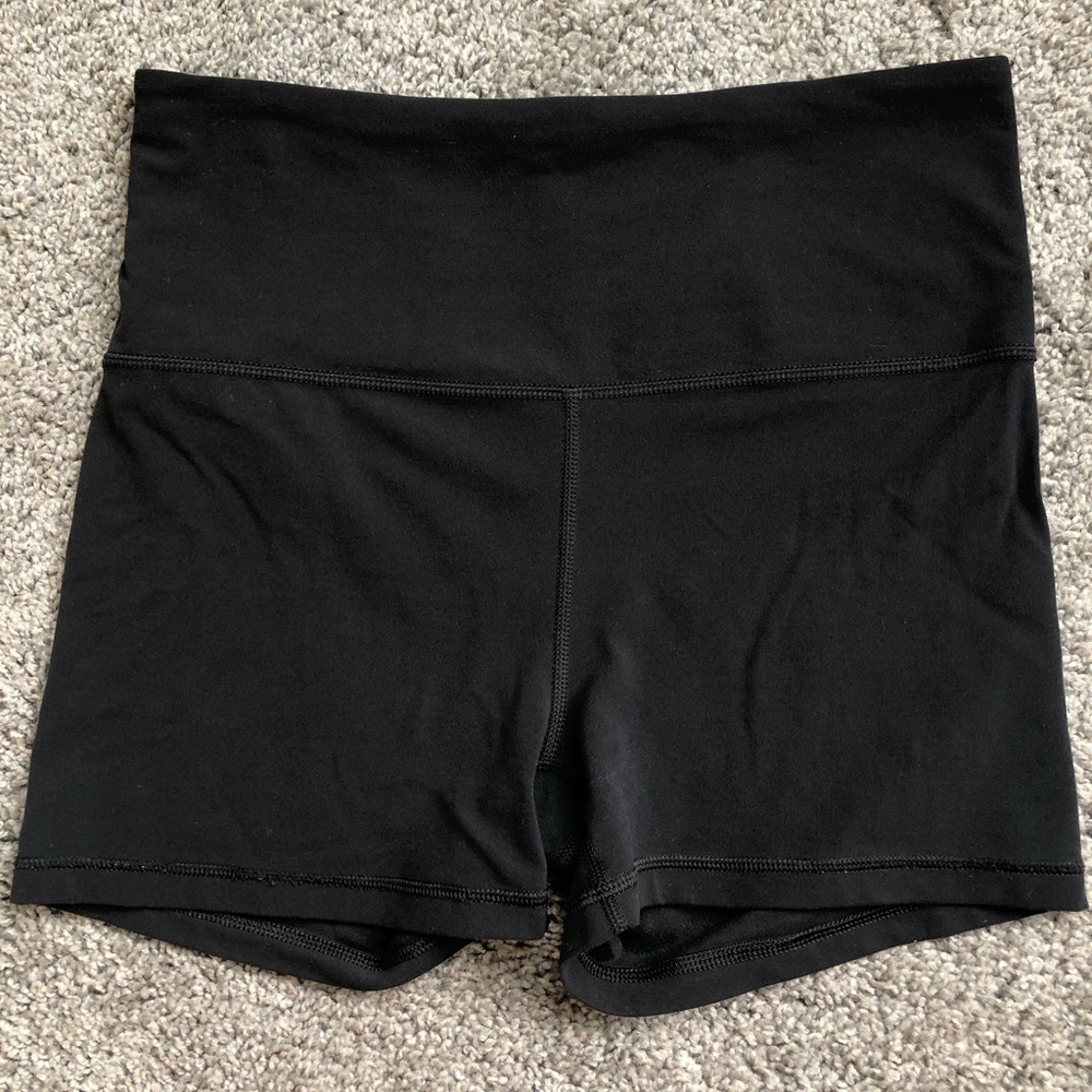Athleta Elation Ultra High Rise Shortie